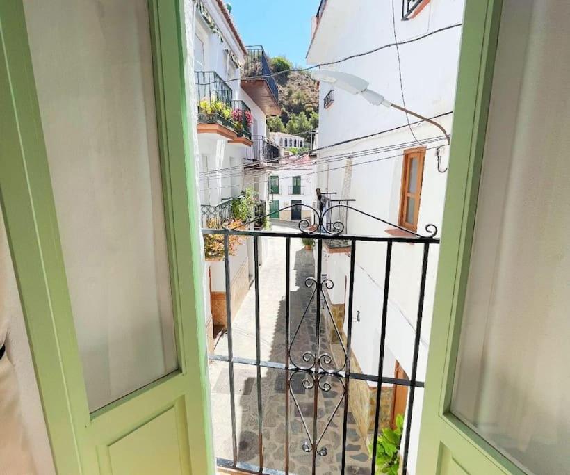 فيلا Casa Flor, Archez, Andalusia المظهر الخارجي الصورة